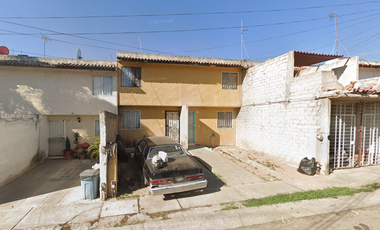 CASA DE RECUPERACIÓN BANCARIA EN CALLE PEDRO DE LOS PINOS, COL. PRADOS DE LA CRUZ IV, TONALÁ, JALISCO. ¡NO SE ACEPTAN CRÉDITOS!