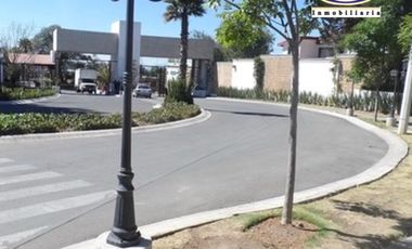 CASA EN RENTA FRACC. BOSQUES DE LOS ENCINOS, OCOYOACAC