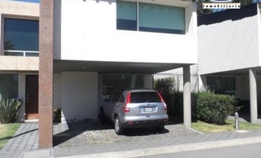 CASA EN RENTA FRACC. BOSQUES DE LOS ENCINOS, OCOYOACAC