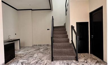 Dijual Rumah SIAP HUNI Non Cluster Strategis MURAH Dekat Tol Brigif Cinere  Kota Depok Jual [AR069]