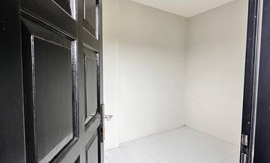 Dijual Rumah SIAP HUNI Non Cluster Strategis MURAH Dekat Tol Brigif Cinere  Kota Depok Jual [AR069]