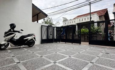 Dijual Rumah SIAP HUNI Non Cluster Strategis MURAH Dekat Tol Brigif Cinere  Kota Depok Jual [AR069]