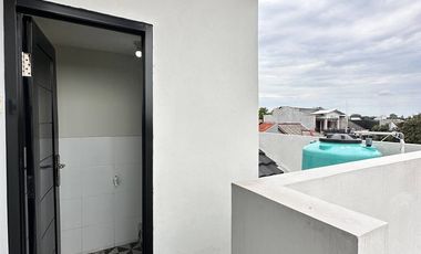 Dijual Rumah SIAP HUNI Non Cluster Strategis MURAH Dekat Tol Brigif Cinere  Kota Depok Jual [AR069]