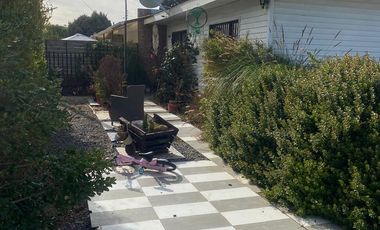 Casa en venta sector residencial, Algarrobo.