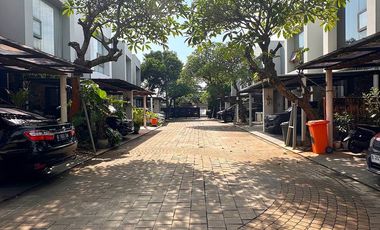 Rumah Dijual Posisi Hook Full Furnished Di Cipayung, Jakarta Timur Dekat Gerbang Tol Bambu Apus [AR167]