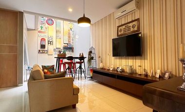 Rumah Dijual Posisi Hook Full Furnished Di Cipayung, Jakarta Timur Dekat Gerbang Tol Bambu Apus [AR167]