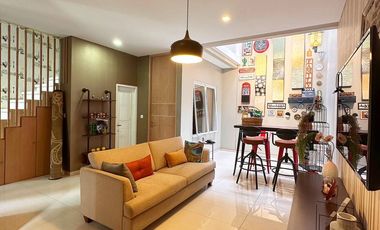 Rumah Dijual Posisi Hook Full Furnished Di Cipayung, Jakarta Timur Dekat Gerbang Tol Bambu Apus [AR167]