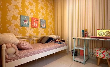 Rumah Dijual Posisi Hook Full Furnished Di Cipayung, Jakarta Timur Dekat Gerbang Tol Bambu Apus [AR167]