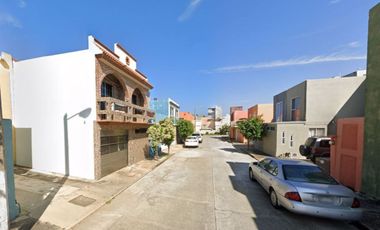CASA EN VENTA EN Propela 17, 96536 Puerto Esmeralda, Veracruz