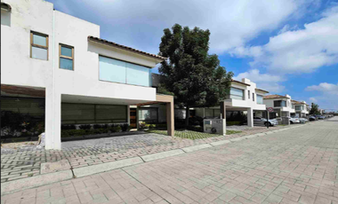 CASA EN VENTA DE REMATE BANCARIO EN CALIMAYA EDOMEX