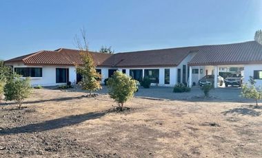 Venta casa en exclusivo condominio Colonia Alemana, Peñaflor