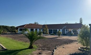 Venta casa en exclusivo condominio Colonia Alemana, Peñaflor