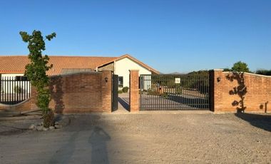 Venta casa en exclusivo condominio Colonia Alemana, Peñaflor