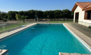 Venta casa en exclusivo condominio Colonia Alemana, Peñaflor