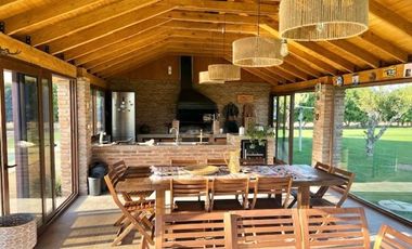 Venta casa en exclusivo condominio Colonia Alemana, Peñaflor