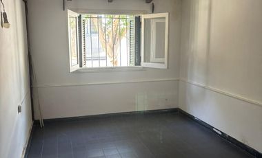 VENTA CASA 3 dorm Carlos paz