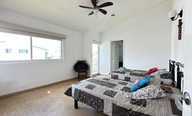 CASA EN VENTA EN FRACCIONAMIENTO LOMAS DE COCOYOC MORELOS