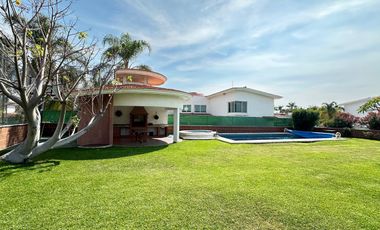 CASA EN VENTA EN FRACCIONAMIENTO LOMAS DE COCOYOC MORELOS
