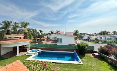 CASA EN VENTA EN FRACCIONAMIENTO LOMAS DE COCOYOC MORELOS