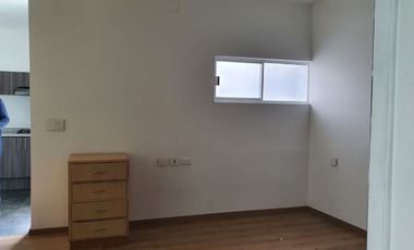LOFT UNIPEPRSONAL