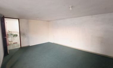 Inversión Inteligente - Casa Versátil con Espacios para Rentar o Expandir Negocio en Puebla