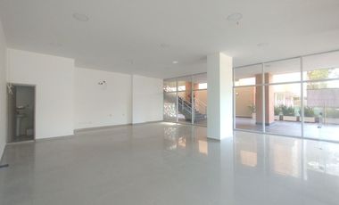 Local en arriendo en Andalucía.