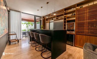 EN VENTA EXCLUSIVA RESIDENCIA CON ALBERCA EN PLAYA DEL CARMEN MUY CERCA DE XCARET Y A 5 MINUTOS DE LA PLAYA