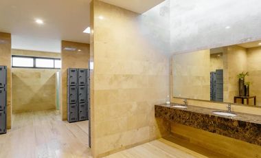 EN VENTA EXCLUSIVA RESIDENCIA CON ALBERCA EN PLAYA DEL CARMEN MUY CERCA DE XCARET Y A 5 MINUTOS DE LA PLAYA