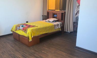 Amplia Casa En Venta – Independencia