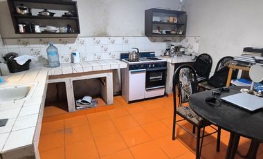 Amplia Casa En Venta – Independencia
