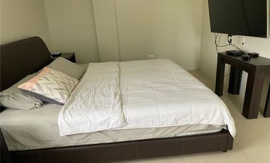 Casa Independiente Con Piscina De Venta Portoviejo Y/T