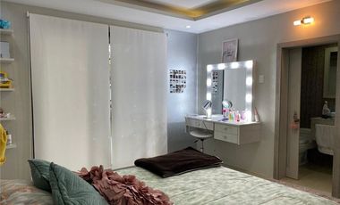 Casa Independiente Con Piscina De Venta Portoviejo Y/T