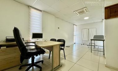 SAN FELIPE - VENDE BOX EN CENTRO MEDICO INTEGRAL ACONCAGUA