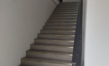 Local comercial en alquiler en Urdesa central