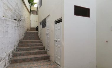 Casa De Venta En Manta Zona Sur Y/T