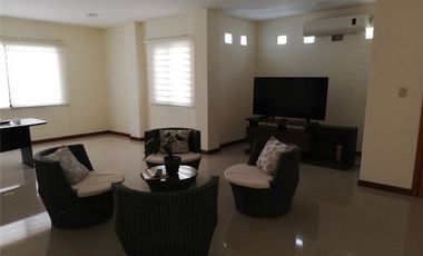 Casa De Venta En Manta Zona Sur Y/T