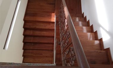 Casa De Venta En Manta Zona Sur Y/T