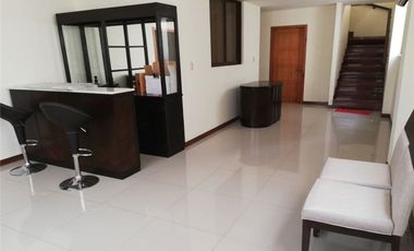 Casa De Venta En Manta Zona Sur Y/T