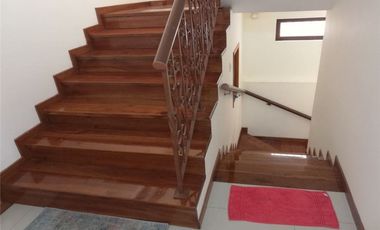 Casa De Venta En Manta Zona Sur Y/T