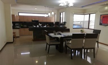 Casa De Venta En Manta Zona Sur Y/T