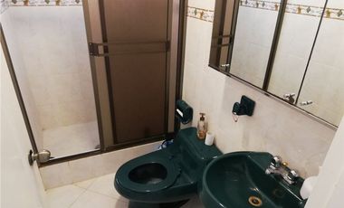 Casa De Venta En Manta Zona Sur Y/T