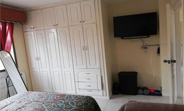 Casa De Venta En Manta Zona Sur Y/T