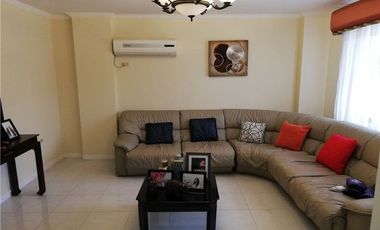 Casa De Venta En Manta Zona Sur Y/T