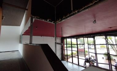 Casa Comercial en arriendo en Av Circunvalar