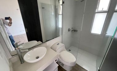 Casa para arriendo en el Porvenir - Rionegro , Barro Blanco