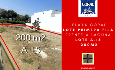 LOTE PRIMERA FILA FRENTE A LAGUNA PLAYA CORAL