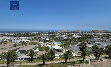 LOTE PRIMERA FILA FRENTE A LAGUNA PLAYA CORAL
