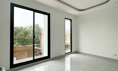 Jual Rumah Dijual 3 Lantai MURAH Di Cipayung Jakarta Timur Dekat Tol Setu dkt Pusat Kota [AR150]