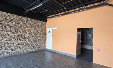Local con terraza EN VENTA en Plaza Pirámide Cholula