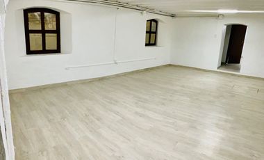 SOTANO EN CASA PORFIRIANA PARA USO COMERCIAL